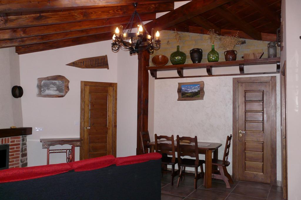 Apartamentos La Condesa Valmeo Quarto foto